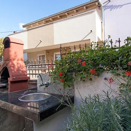 Apartman House Cukon