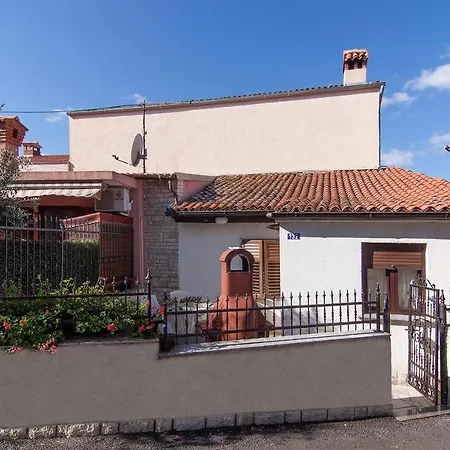House Cukon *